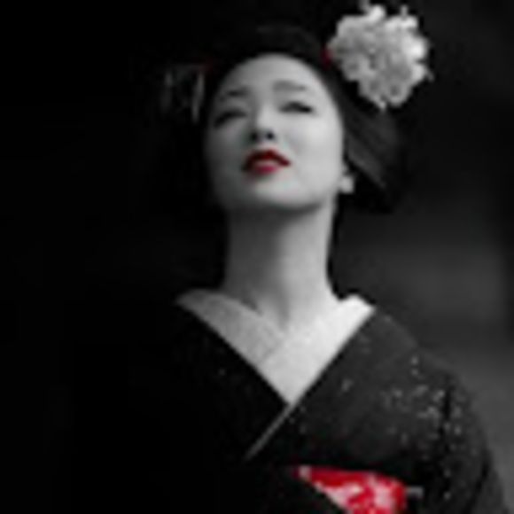 Meet your Posher, Cathy - Picture 1 of 1